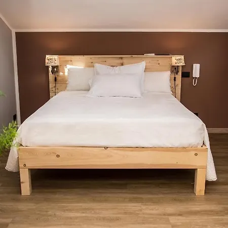 Miello Nelle Langhe Bed & Breakfast